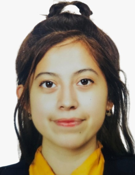 Grace Britney Lozada Salinas